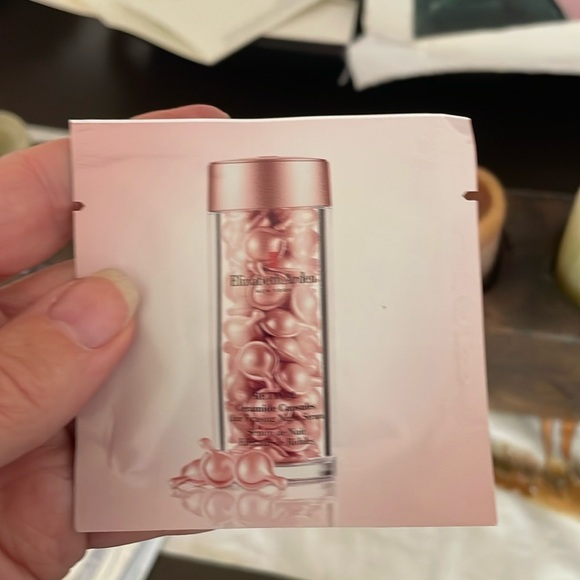 🌟🌟HOST PICK🌟🌟 7piece Beauty Bundle all New - Picture 8 of 10